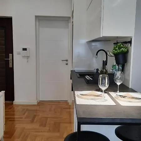 Apartment Nina *