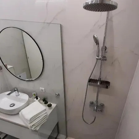 Nina Apartment *